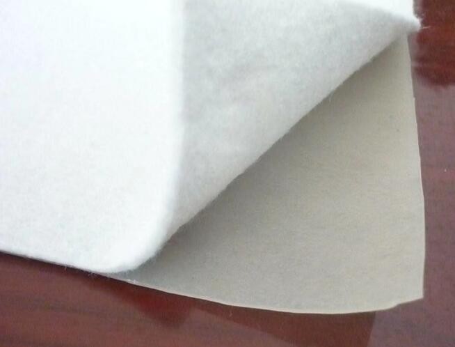 復合土工膜老化原因